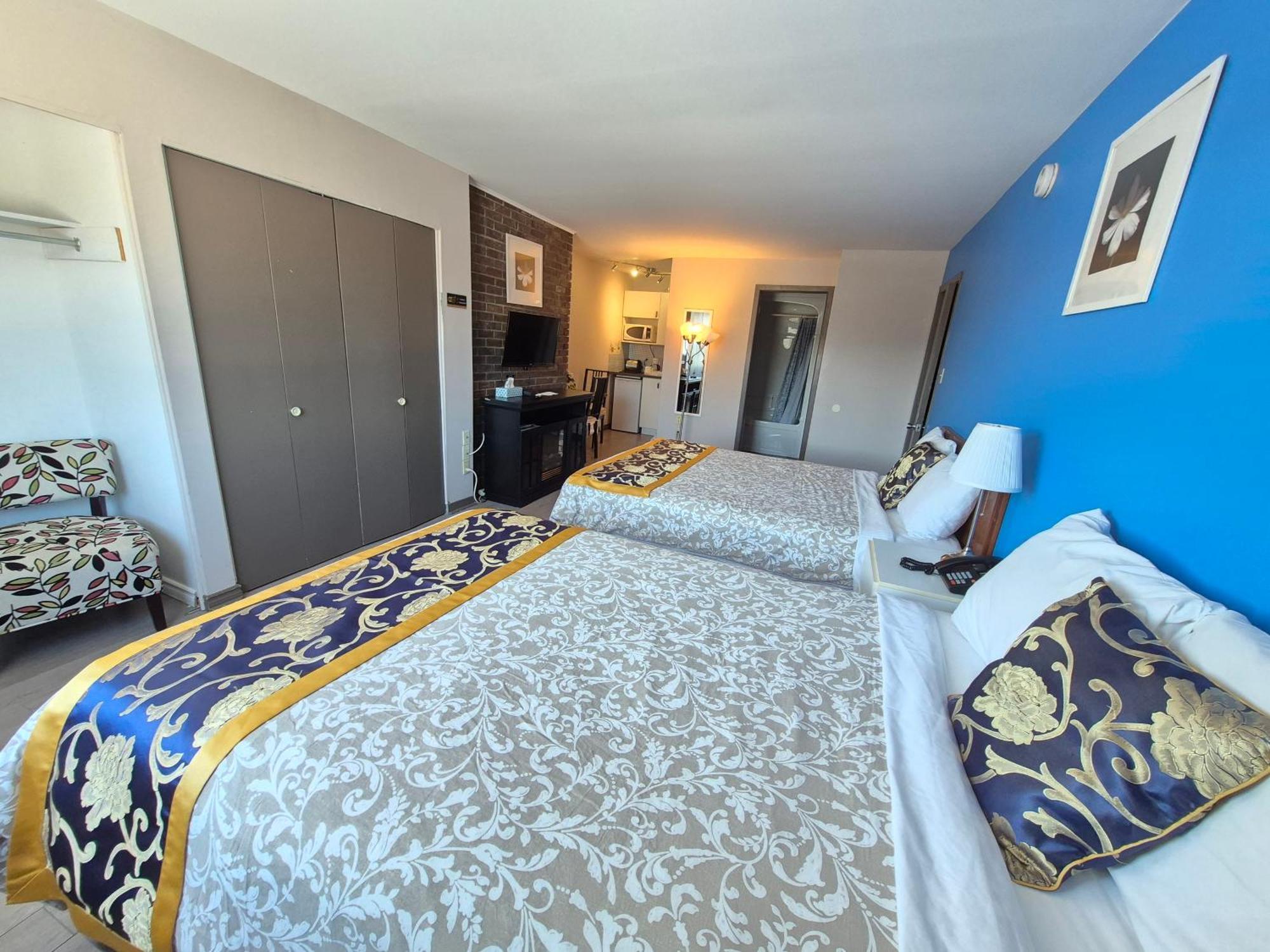 Motel Le Radisson de Val-David Chambre photo